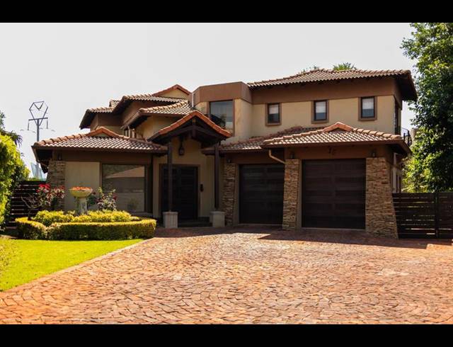 4 BEDROOM HOUSE FOR SALE IN MIDSTREAM ESTATE